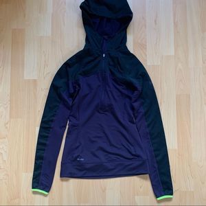 Purple & Black Nike Half Zip Size XS